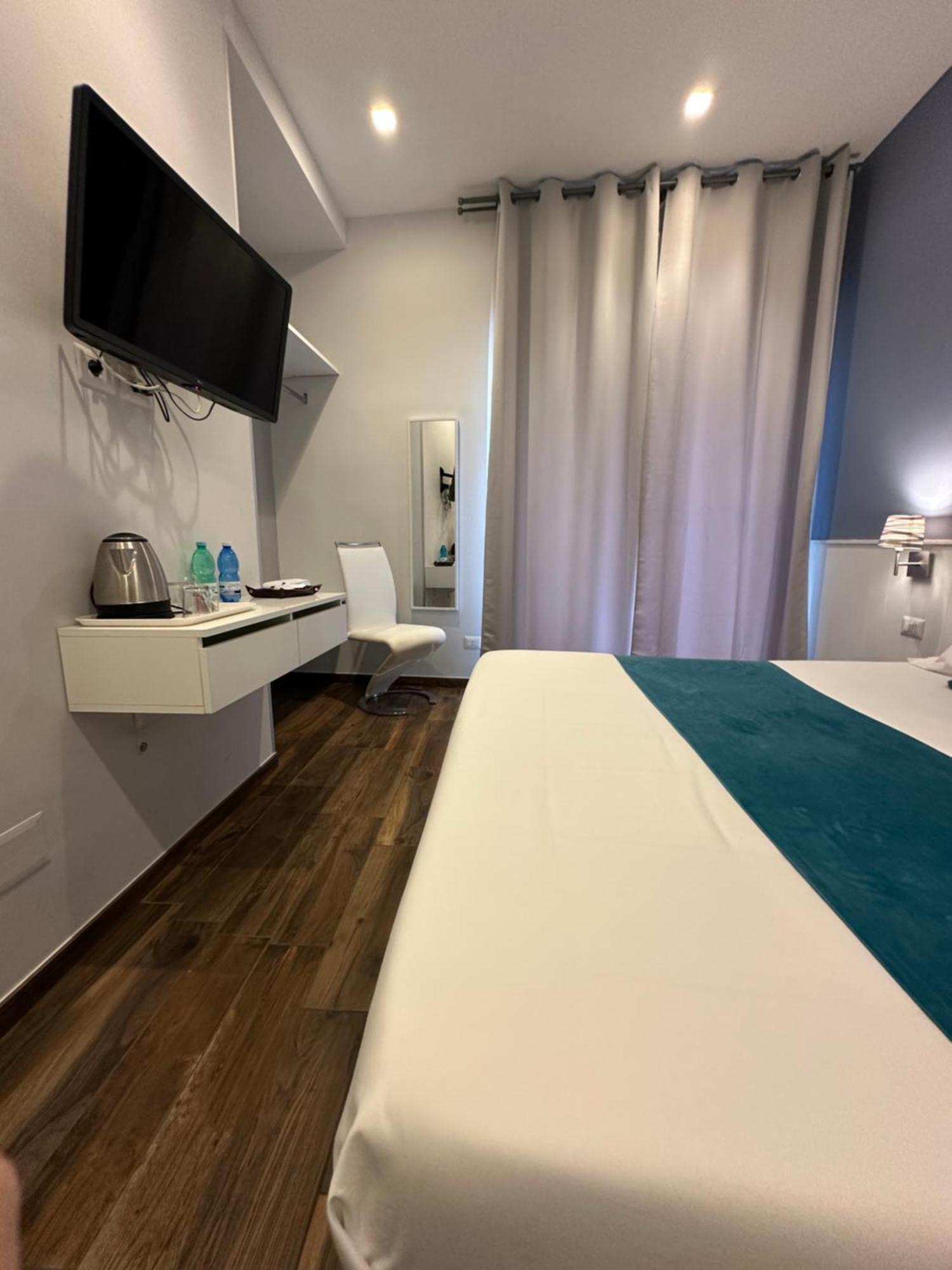 Hotiday Room Collection - Napoli Botanique ภายนอก รูปภาพ