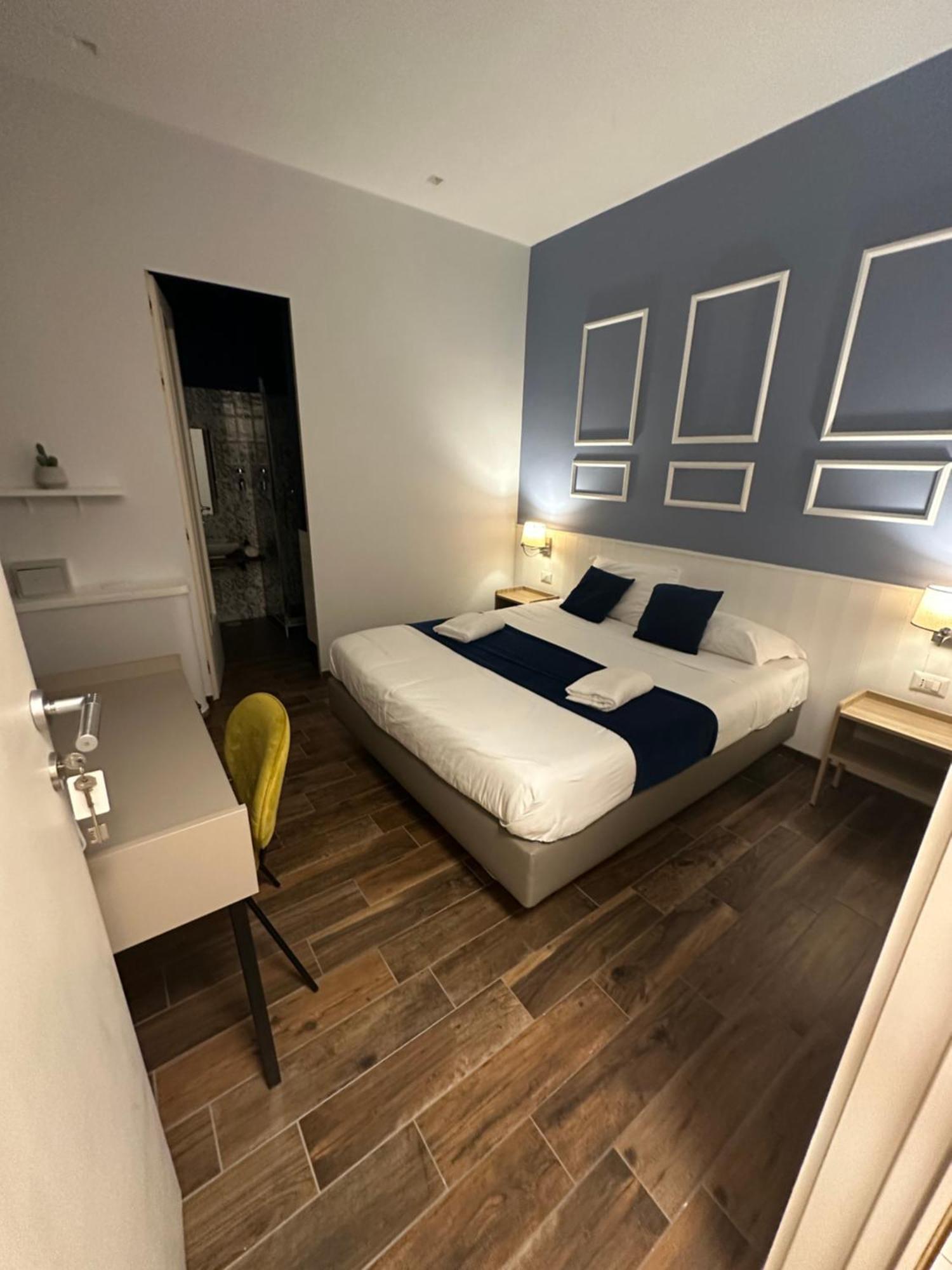 Hotiday Room Collection - Napoli Botanique ภายนอก รูปภาพ